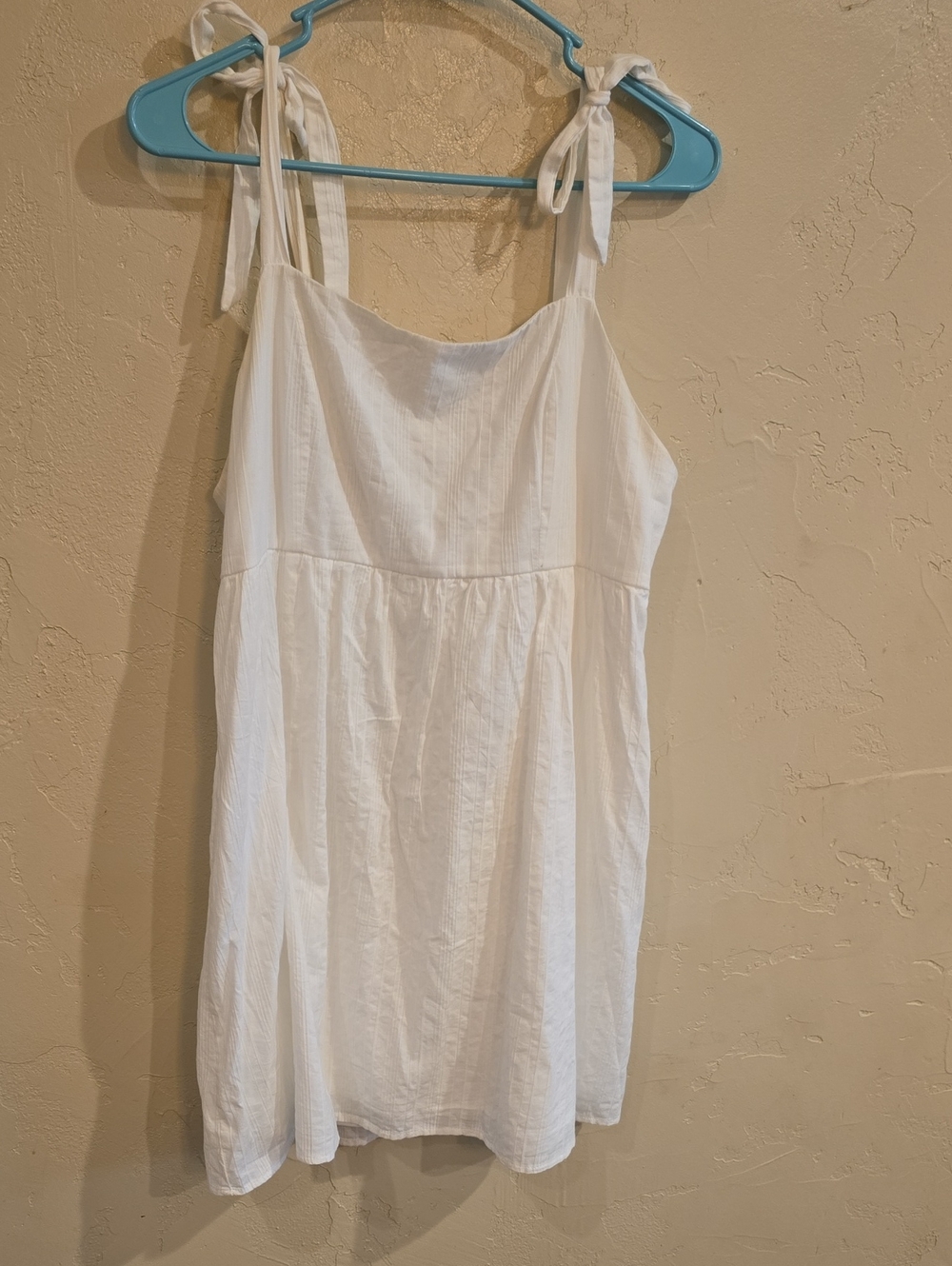 Dee Elly White Tie-Strap Sundress-Large